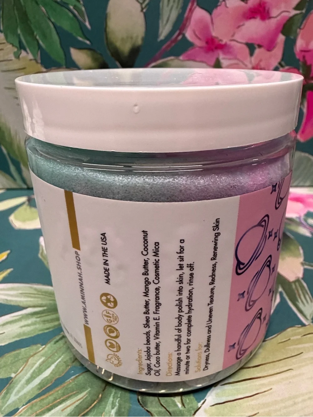 Aminnah brand new